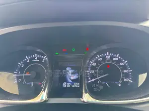 Toyota Avalon XLE Premium Sedan FWD (3.5L 6cyl 6A) 2013 Blue