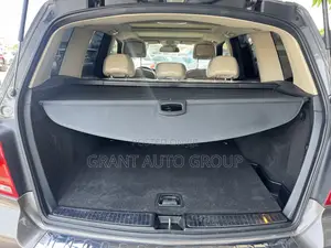 Mercedes-Benz GLK-Class Base GLK 350 4dr AWD 4MATIC (3.5L 6cyl 7A) 2015