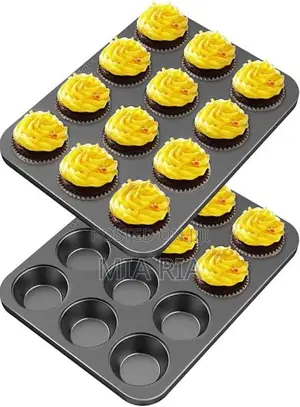 By 12pcs Cupcake Pan