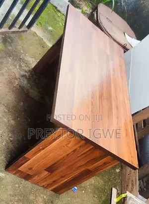 Standard Office Table