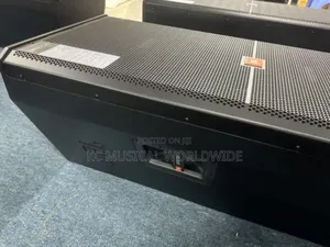 JBL Double Speaker Model Srx715