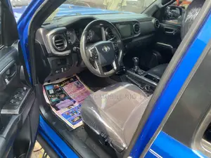Toyota Tacoma TRD Sport 2018 Blue