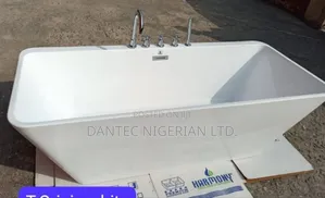 Acrylic Bath Tub With Complete Mixer Taps