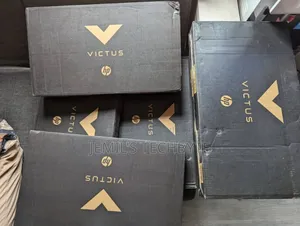 New Laptop HP Victus 16 16GB AMD Ryzen 7 SSD 512GB