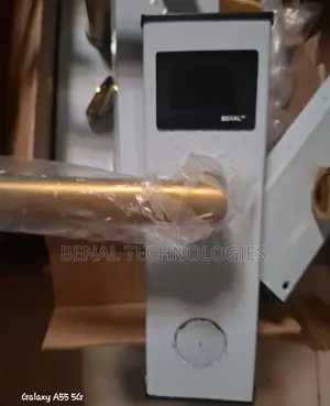 Hotel Card Lock: Frictionless Check-in Begins at the Door.