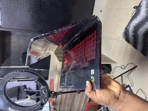 New Laptop HP Omen 15-ce0xx 8GB Intel Core i5 HDD 1T