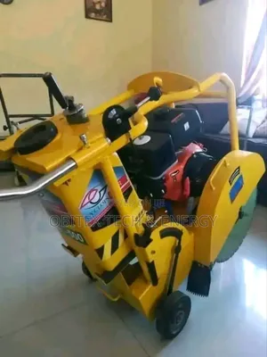 Asphalt / Concrete Cutter – Gx390 Engine | Floor Saw Machine