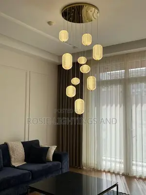 Modern Luxurious Crystal Chandelier (Gold)