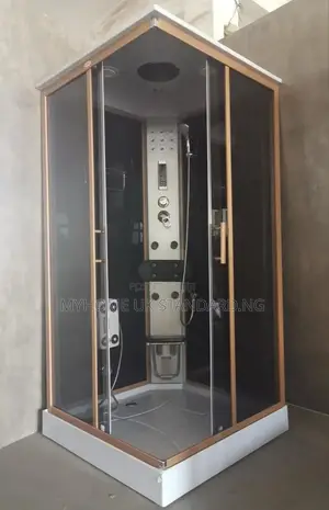 100×100 Shower Room Square Gold Frame Design