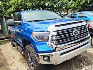 Toyota Tundra 2016 Blue