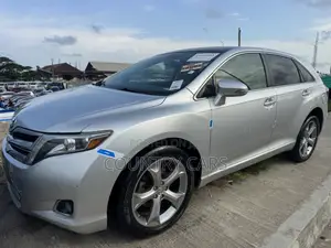 Toyota Venza Limited 4dr Wagon AWD (3.5L 6cyl 6A) 2014 Silver