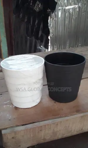 10inches White and Black Flower Pot