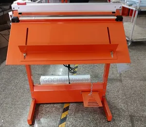 Pedal Sealing Machine With Cutter