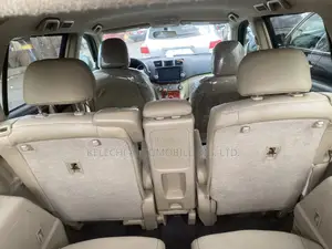 Toyota Highlander SE 2012 Black