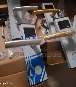 Modern Hotel Card Lock: Contactless Access, Free Management