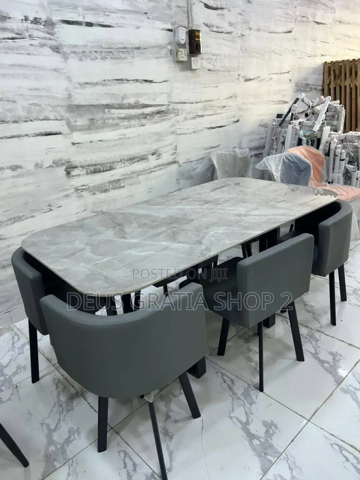 6 Seaters Marble Dining Table Set