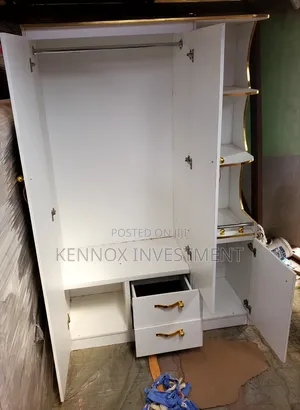 High Quality Special Designed HDF Wardrobe