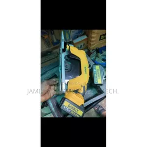 Dewalt Rechargeable Circular Saw Machine