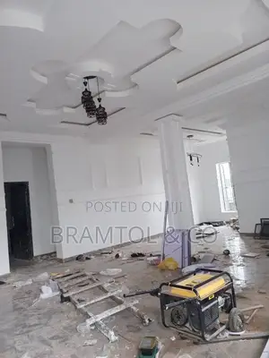 2bdrm Block of Flats in Sabon Lugbe for rent