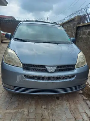 Toyota Sienna XLE Limited 2005 Blue