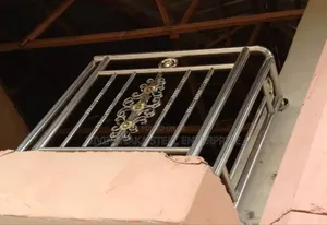 3 Rose Stainless Handrail