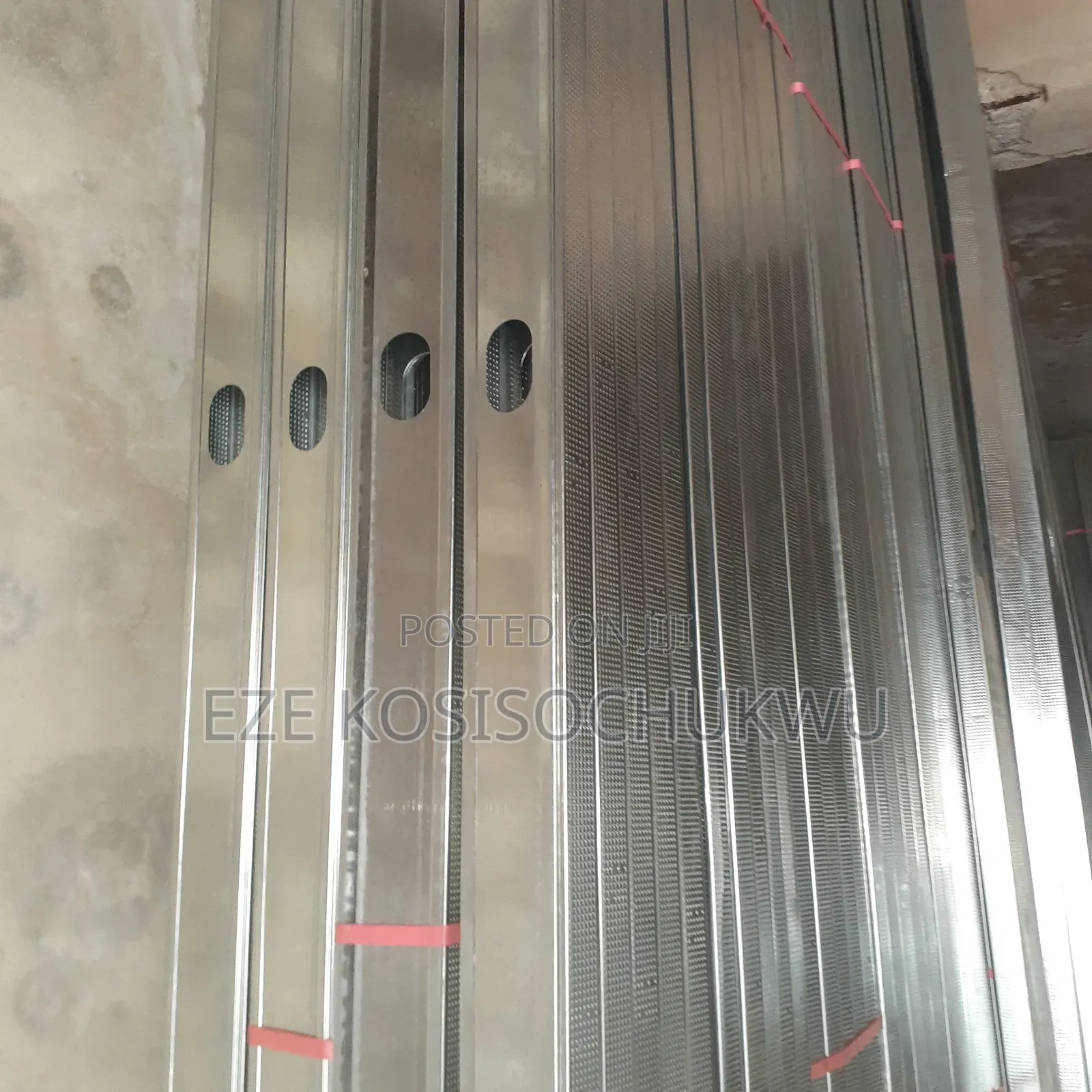 Stud and Track 75mm