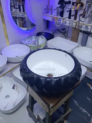 Luxury England Flower Design Wash Hand Basin
