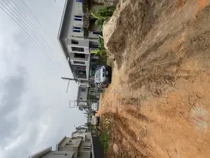 Opic Estate Isheri 2 Plots 1061sqm