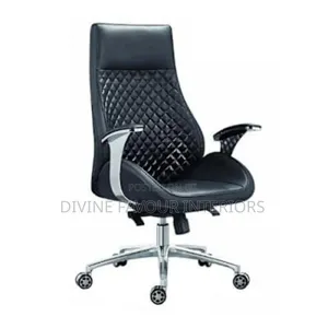 High-Back Executive Boss Swivel Office Chai