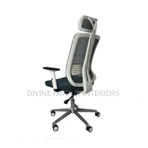Executive Mesh Office Chair - White Back Black Front