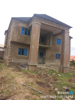 4bdrm Duplex in Bendel Filling, Ibadan for sale
