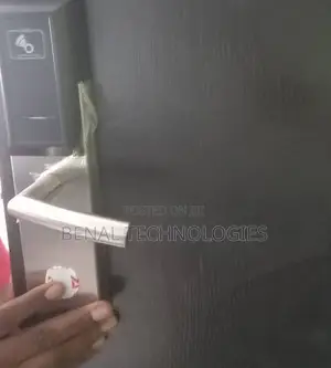 Hotel Rollout Optimized: Card Lock System + Zero-Cost Tools