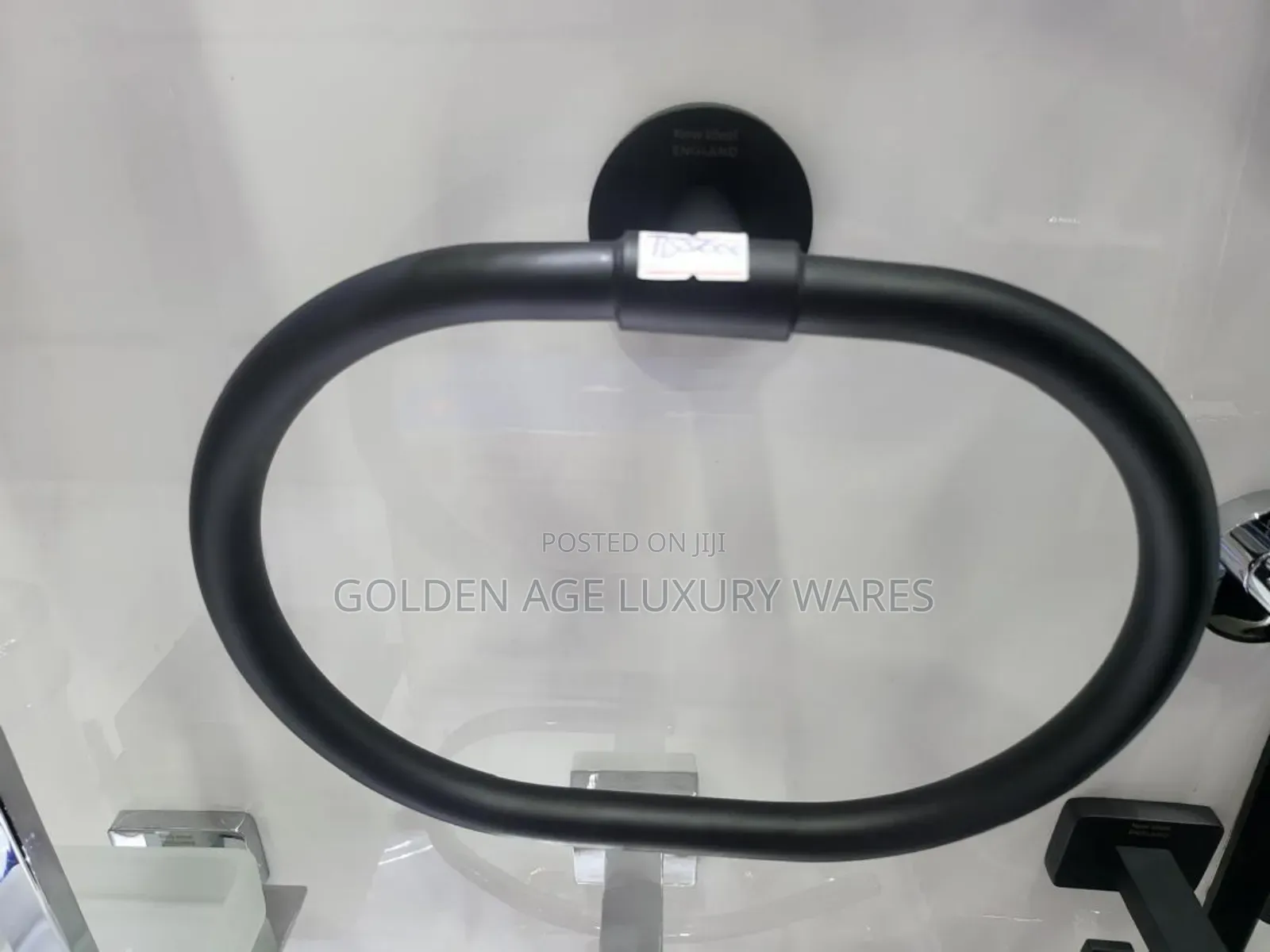 Quality Black Towel Ring Holder