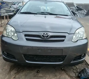 Toyota Corolla Liftback 2005 Gray