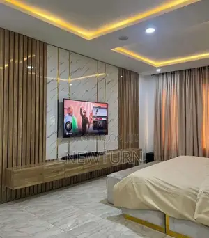 Big Executive HDF/High Glossy Tv Console.