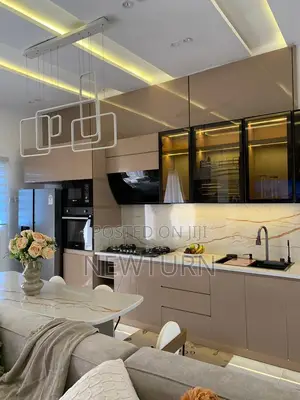 Luxury High Glossy Kitchen Cabinets.
