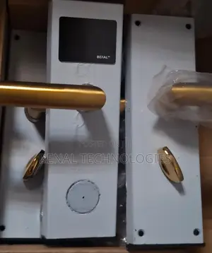 Smart Card-Lock System Managed Through Advanced Hotel