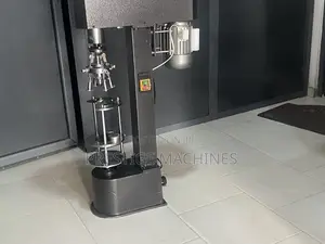 Capping Machine Bottle Locking and Capping Machine