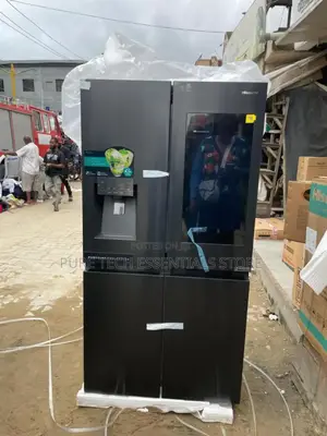 New Hisense 4-door Side By Side Refrigerator Display