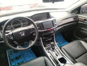 Honda Accord Touring 4dr Sedan FWD (3.5L 6cyl 6A) 2016 Gray