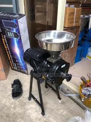 Flour Grinding Machine