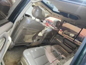 Toyota Land Cruiser 100 4.7 Executive 2006 Green
