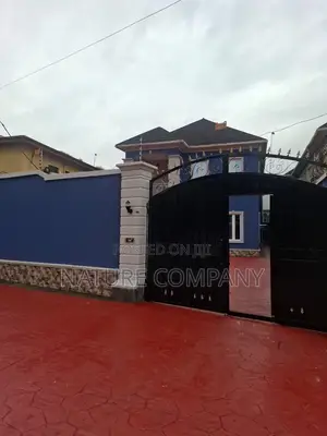 6bdrm Duplex in Omole Phase 2 for rent