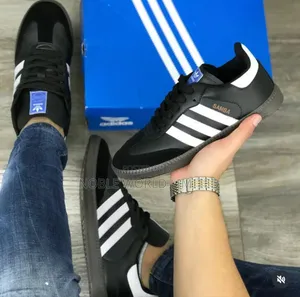 Adidas Unisex Sneakers Cw 6