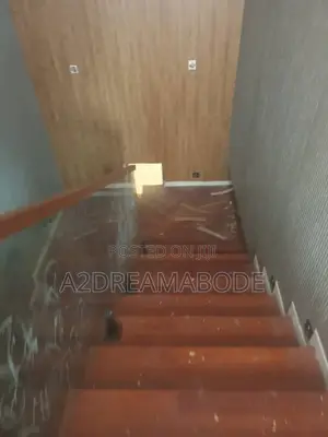 5bdrm Duplex in Magodo Phase 2, Ikeja for rent