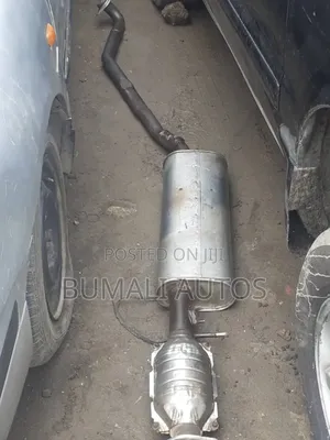 Center Exhaust Pot With Catalyst Toyota Highlander 2003