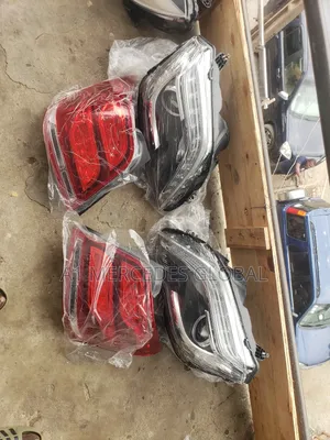 Mercedes-Benz GLK Front and Back Lights 2013