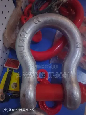 35ton Bow Shackle
