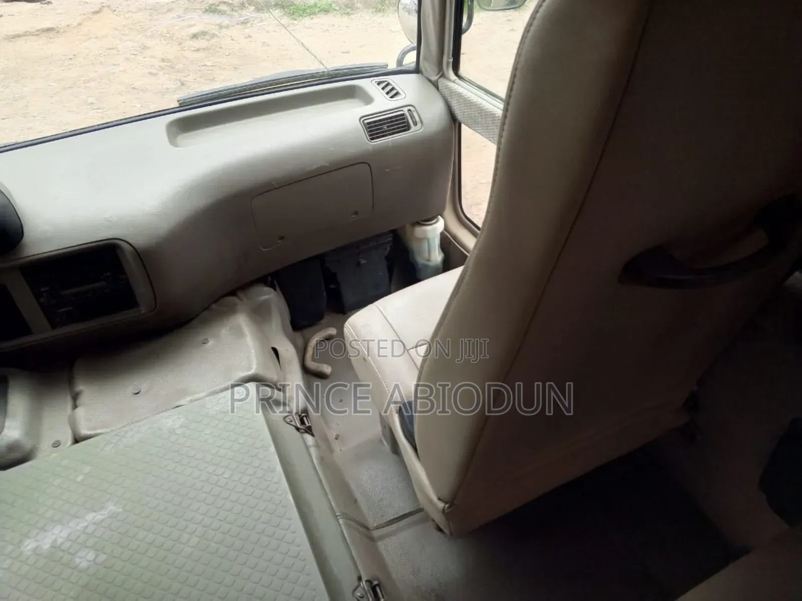 Toyota Coaster 2012 Gold