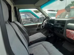 Volkswagen Transporter 2004 White